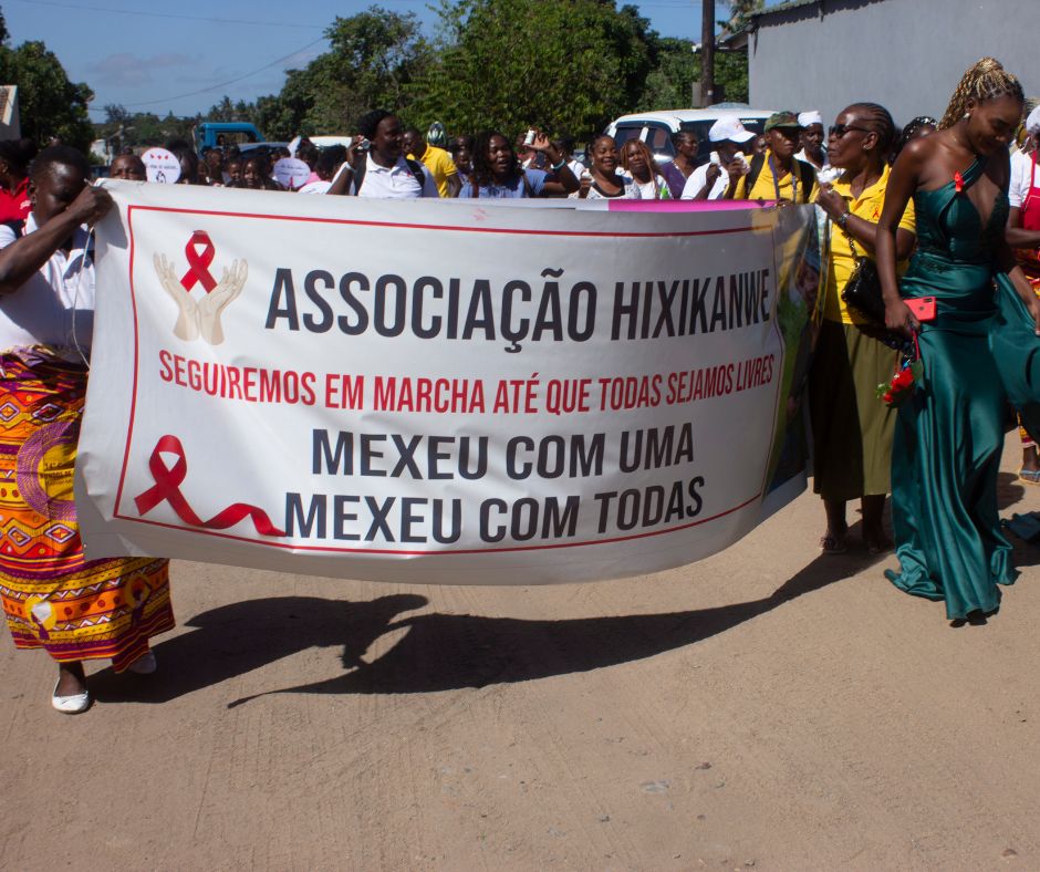 CASAMENTOS ASSINALAM DIA DE LUTA CONTRA HIV E SIDA EM MAPUTO